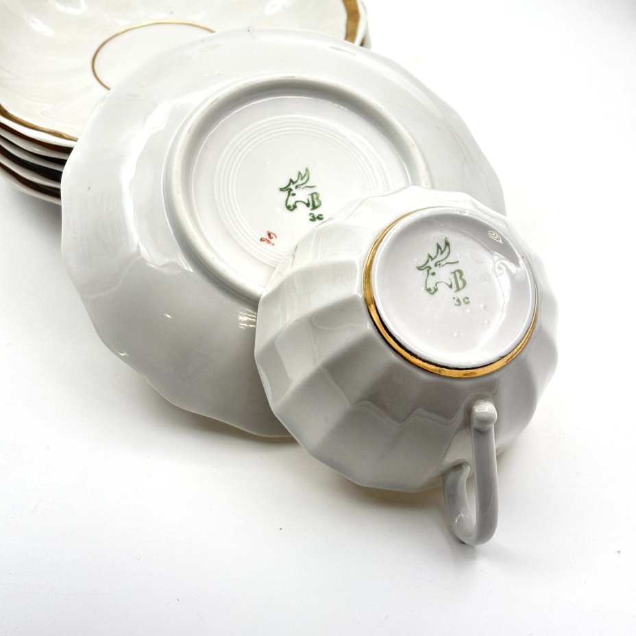 Сервиз чайный "Золотая лента" на 6 персон (15 предметов), фарфор, золочение, Дмитровский фарфоровый завод (ДФЗ Вербилки), СССР, 1954-1965 гг.