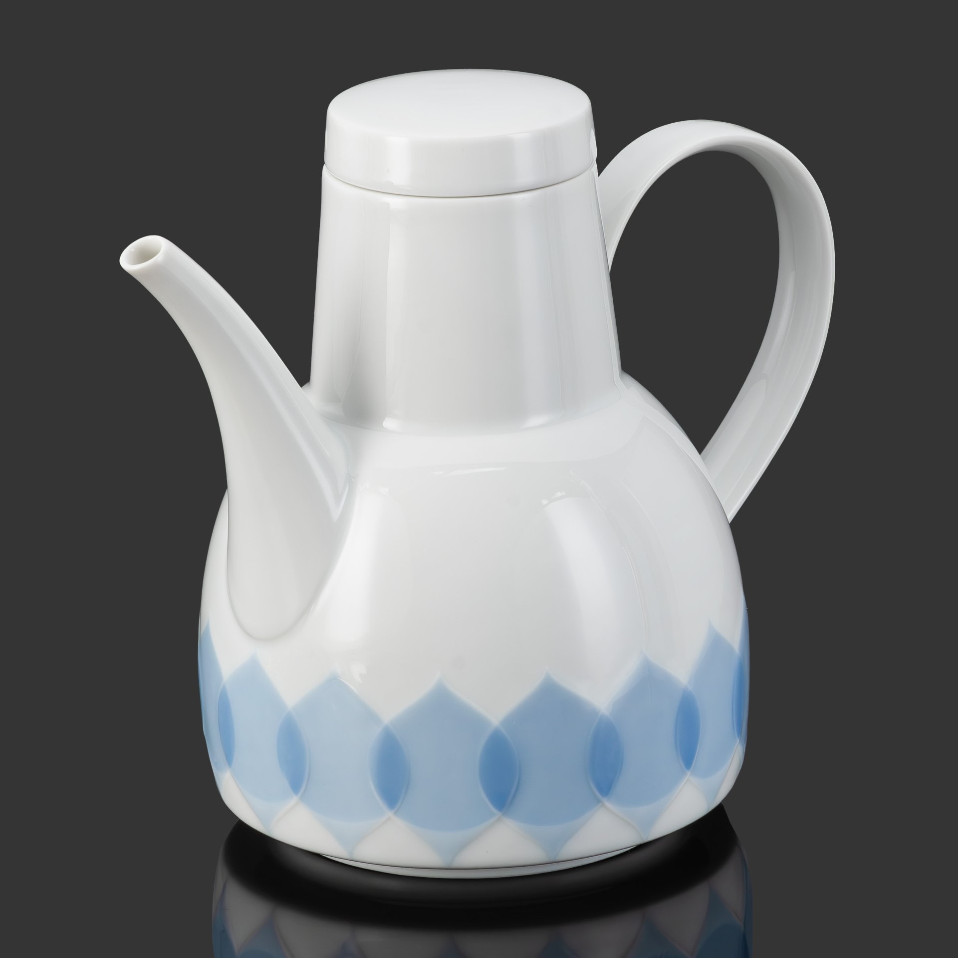 Чайник, серия "Лотос", дизайн: Бьорн Вайнблад (studio linie: form lotus, design: Björn Wiinblad), фарфор, Rosenthal (Розенталь), Германия, 1980-2000 гг.