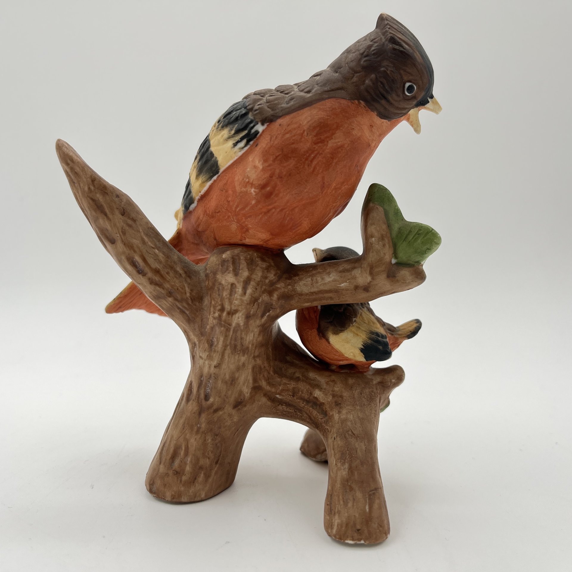 Статуэтка "Птица с птенцом на ветке", бисквит, роспись, Западная Европа, 1970-1990 гг.