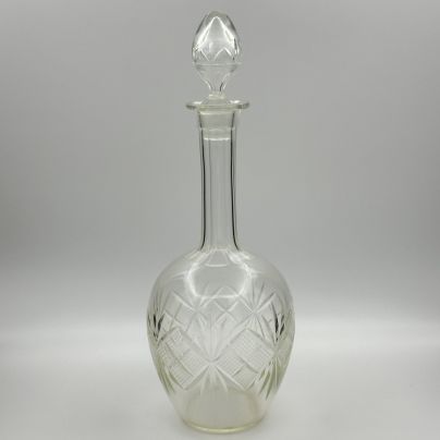 Графин для крепких напитков с орнаментом в виде звёзд, стекло, резьба, стекло