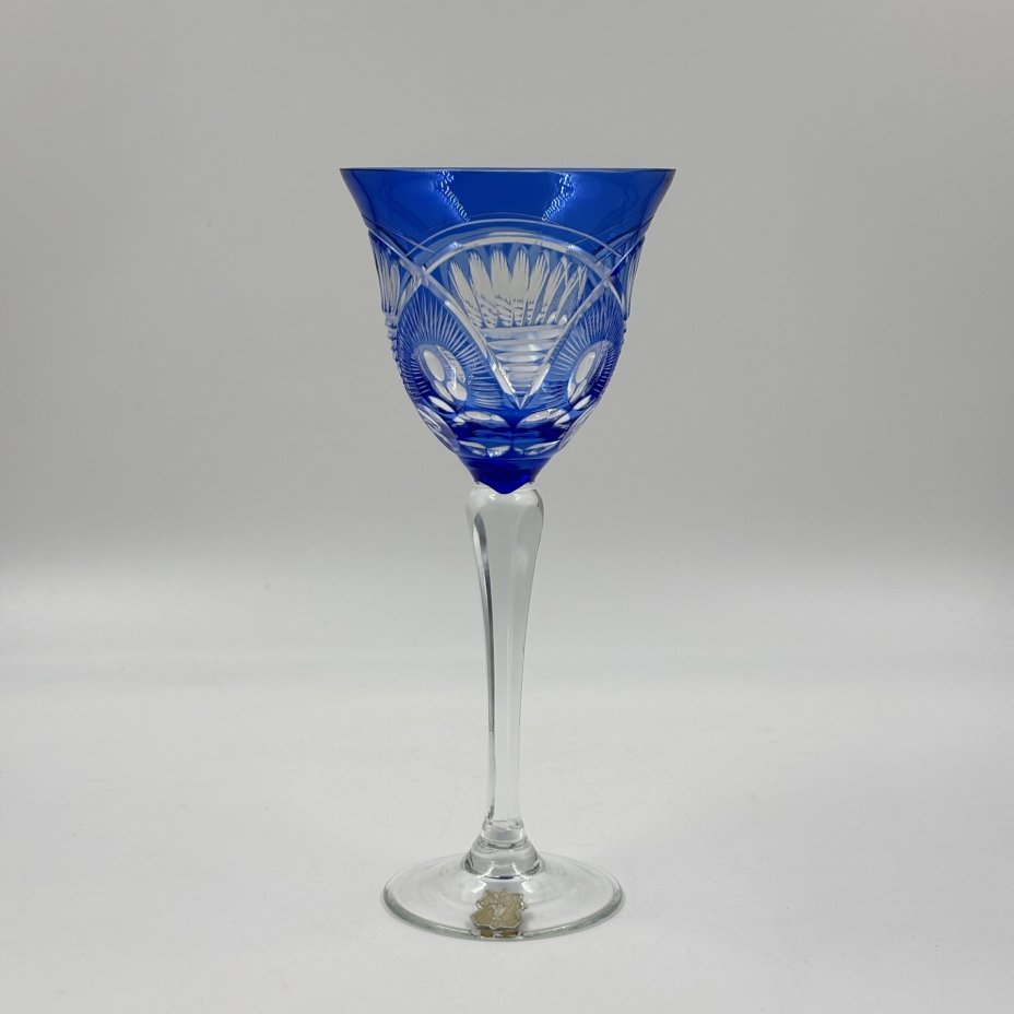 Бокал для вина синего цвета с резным орнаментом, VEB Kunst Glas Wasungen