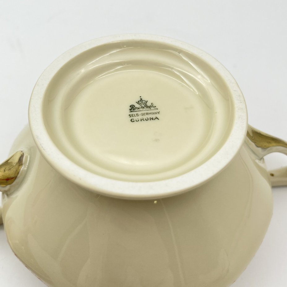 Сахарница, украшенная растительным орнаментом, фарфор, деколь, золочение, Rosenthal (Розенталь), Германия, 1941 г.