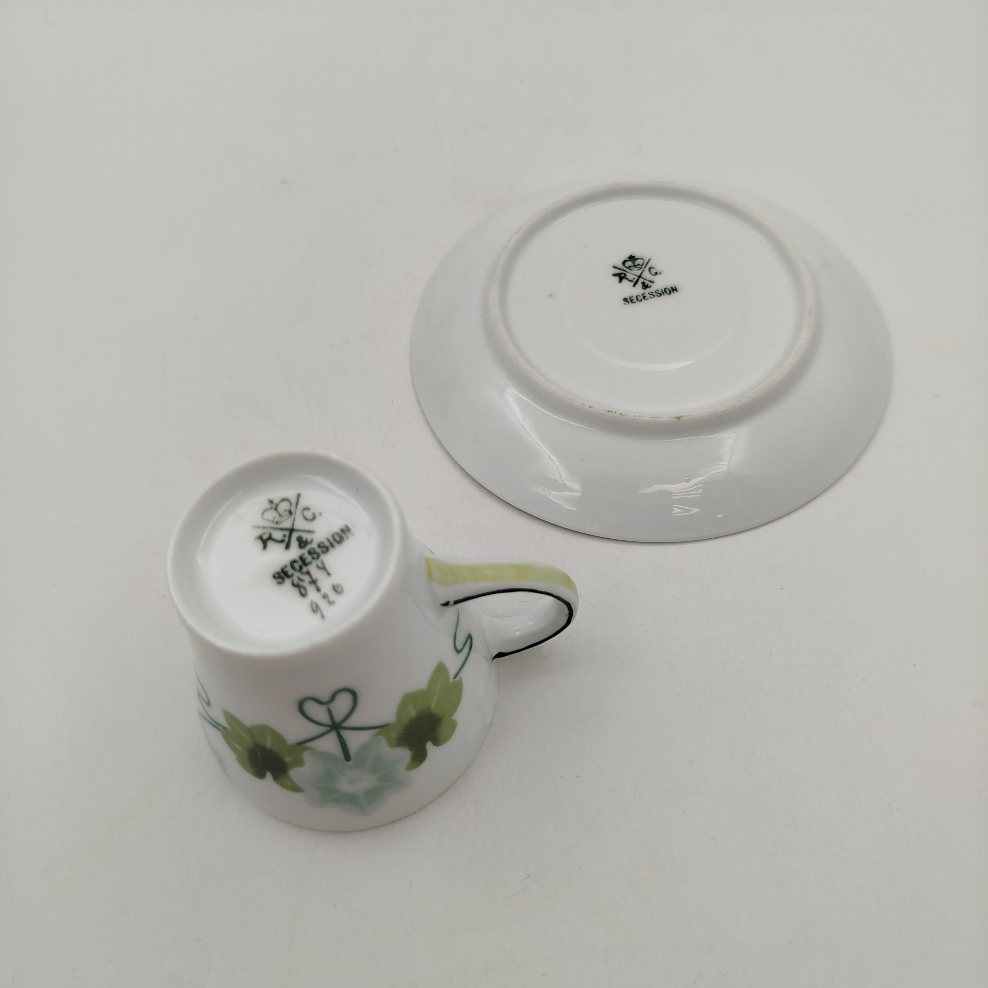 Пара кофейная изящной формы с растительным декором в стиле модерн, Rosenthal (Розенталь)