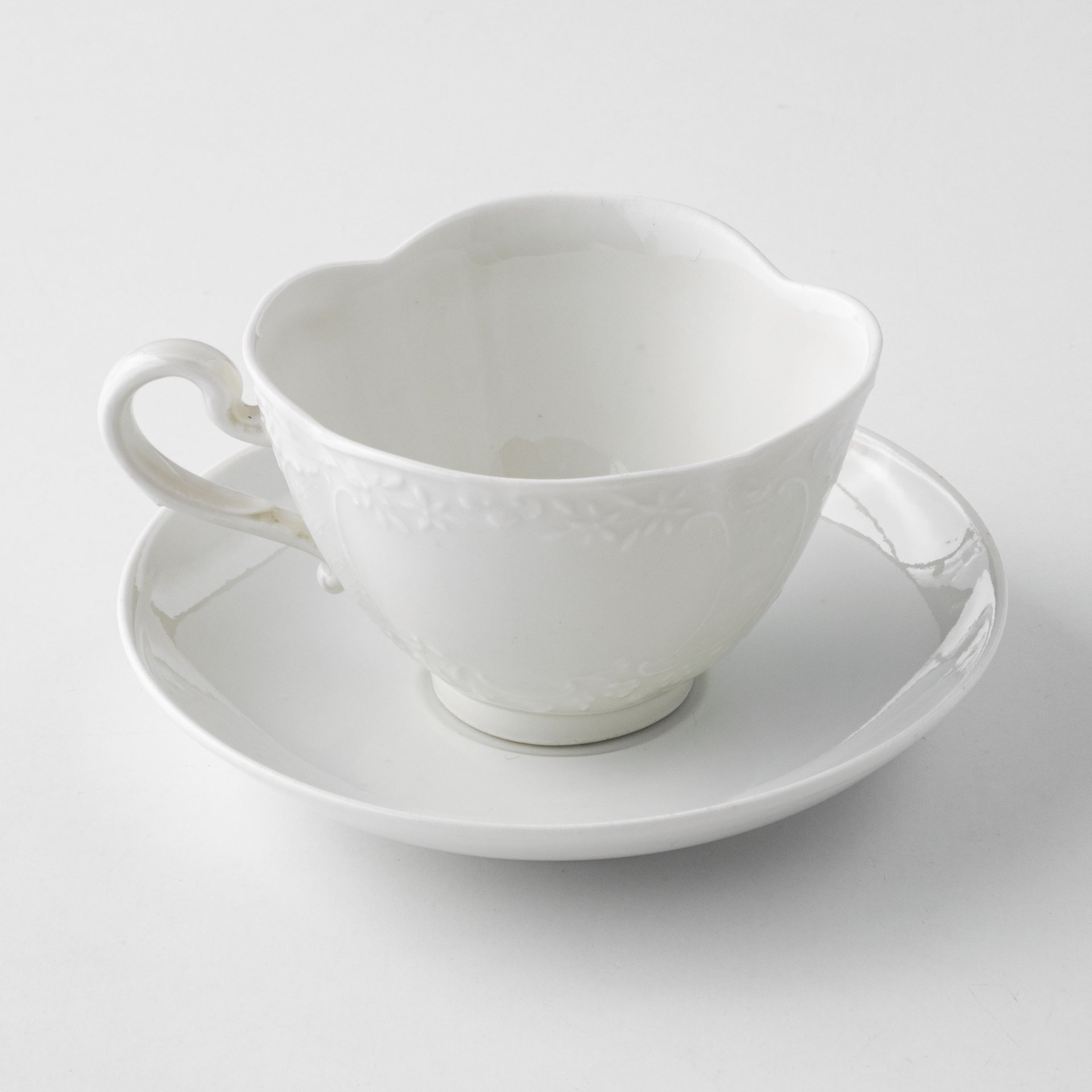 Пара кофейная с рельефным декором, Meissen (Мейсенский фарфор)