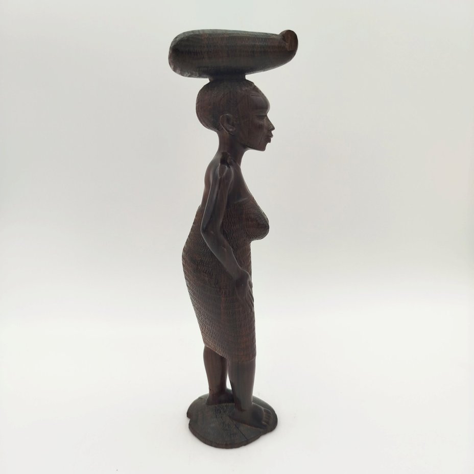 Статуэтка "Африканка", дерево, резьба, Африка, 1980-1990 гг.