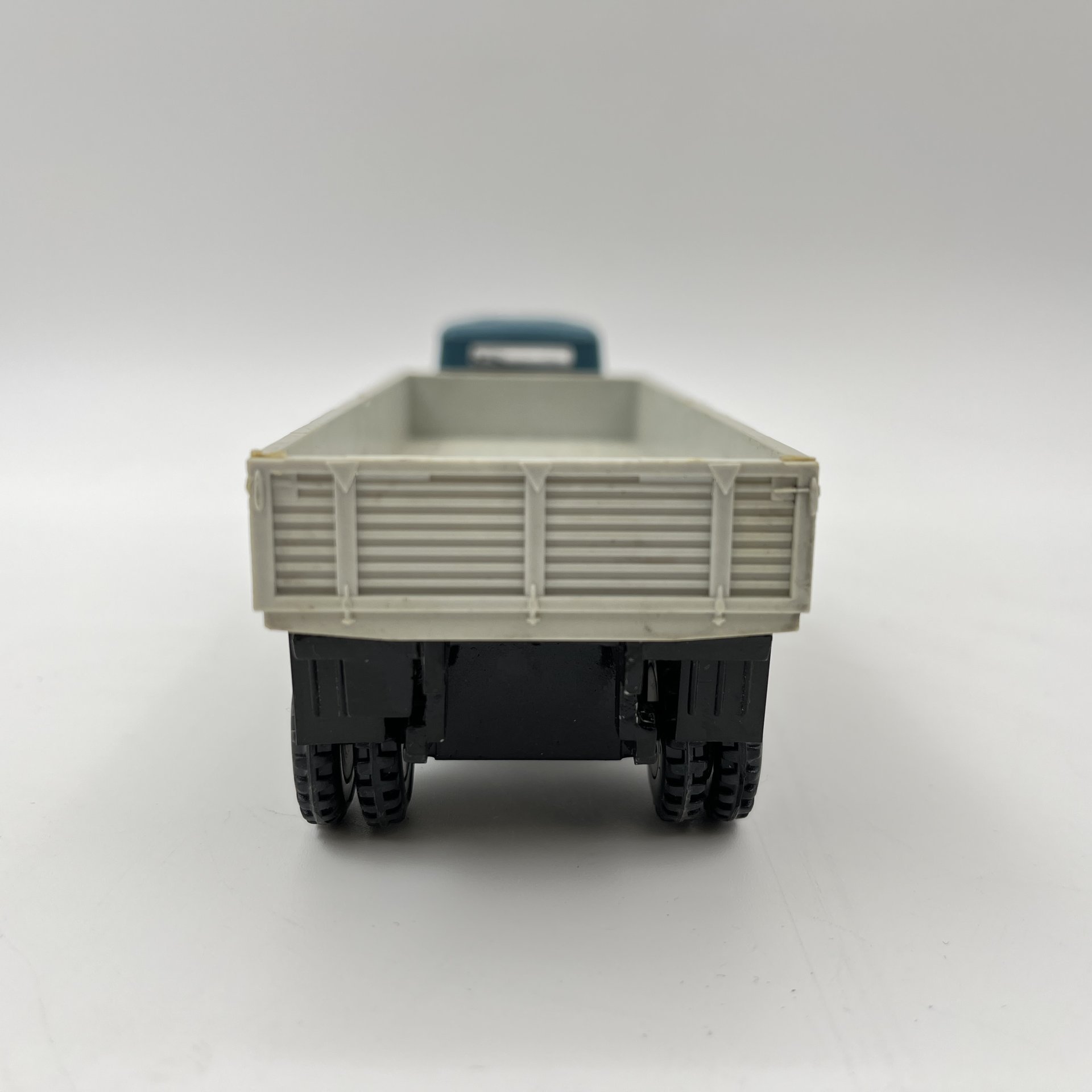 Модель автомобиля "ЗИЛ-130В1", масштаб 1:43