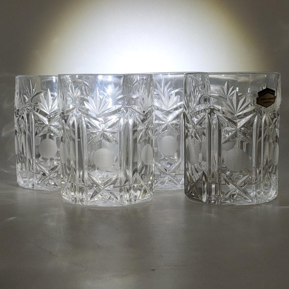 Набор из 4-х бокалов для крепких напитков с геометрическим декором, хрусталь, алмазная грань, Kristal Zajecar, Югославия, 1980-2000 гг.