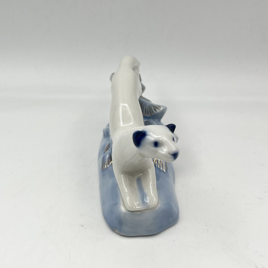 Статуэтка «Горностай», скульптор С.И. Вайнштейн-Мишурина, фарфор, роспись, Фарфоровый завод «Пролетарий» (Бронница, Мста), СССР, 1958-1967 гг.
