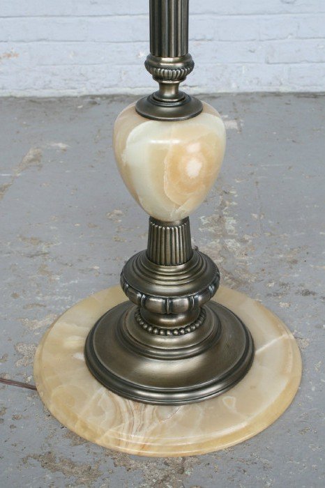 Торшер