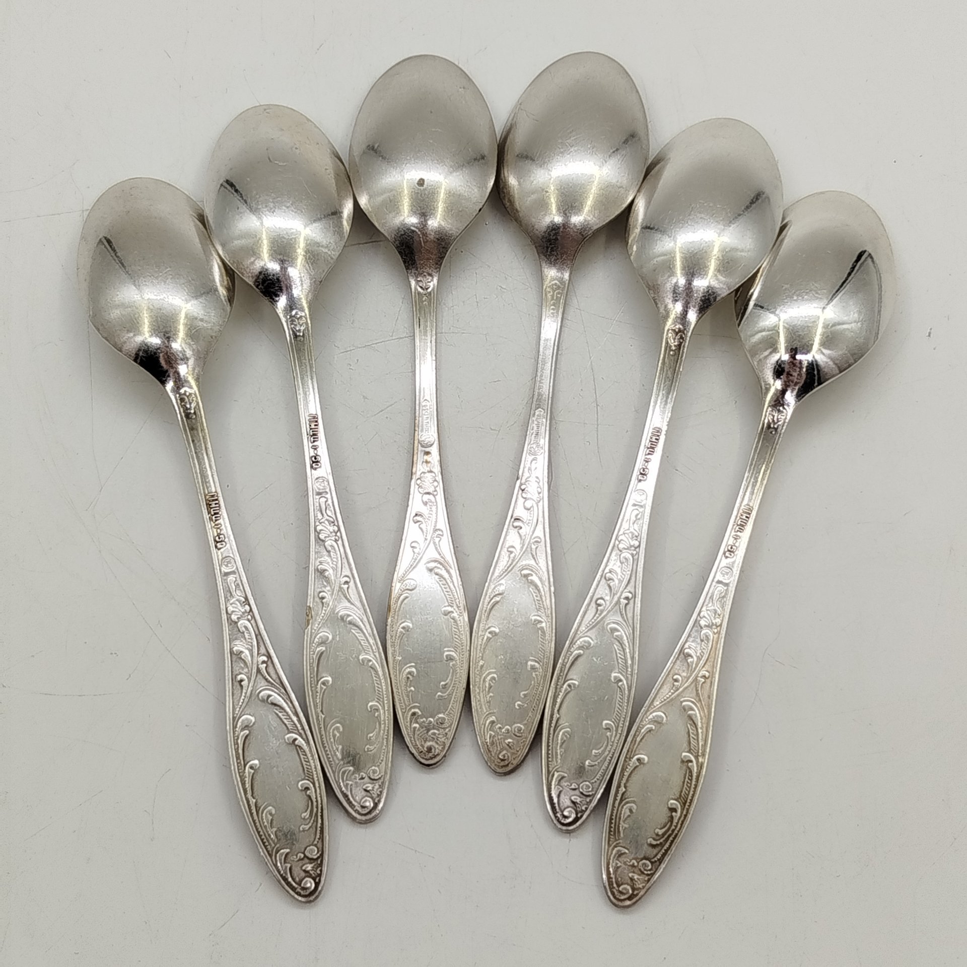 Набор из шести чайных ложек "Пламя" (в подборе), мНЦ (медь-никель-цинк), СССР, 1960-1990 гг.