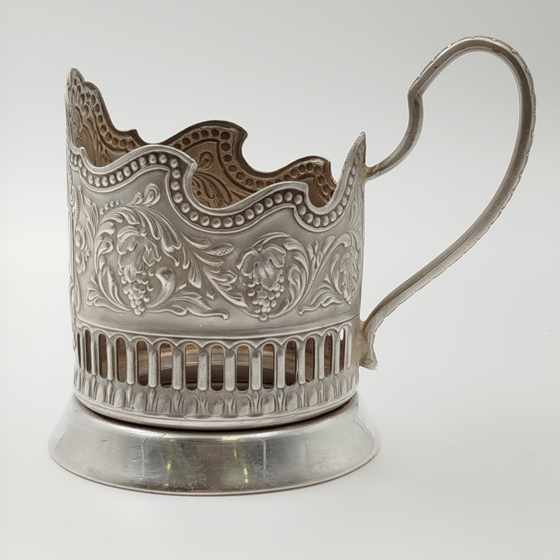 Подстаканник "Советский космос", мНЦ (медь-никель-цинк), Кольчугинский завод цветных металлов, СССР, 1970-1980 гг.