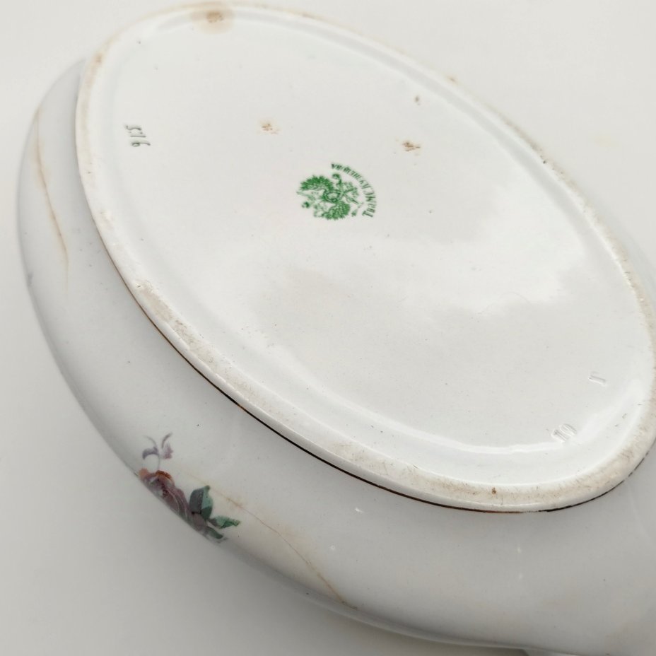 Террина с декором в виде роз (для подачи горячих блюд), Товарищество М.С. Кузнецова