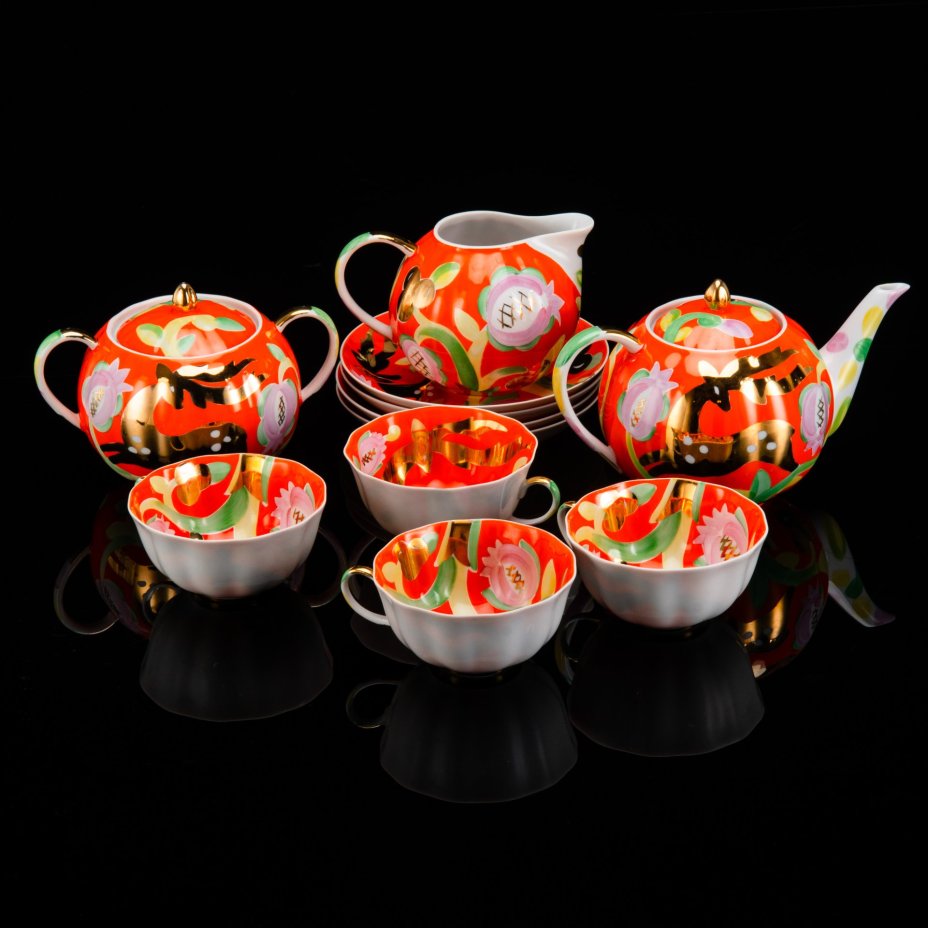 Сервиз чайный "Золотой олень" на 4 персоны (11 предметов), автор росписи П.В. Леонов, фарфор, крытье, роспись, золочение, Дулевский фарфоровый завод (Дулёво), СССР, 1968-1991 гг.