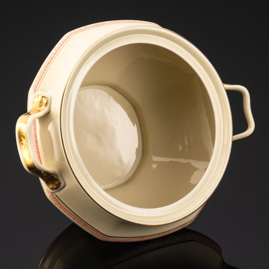 Супница, украшенная растительным орнаментом, фарфор, золочение, деколь, Rosenthal (Розенталь), Германия, 1940-1941 гг.