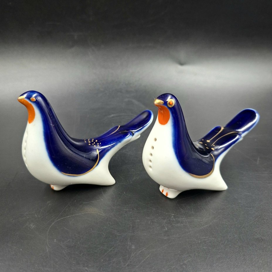 Набор для специй "Голуби", скульптор М.Н. Мох, фарфор, роспись, золочение, Ленинградский фарфоровый завод (ЛФЗ), СССР, 1960-1992 гг.