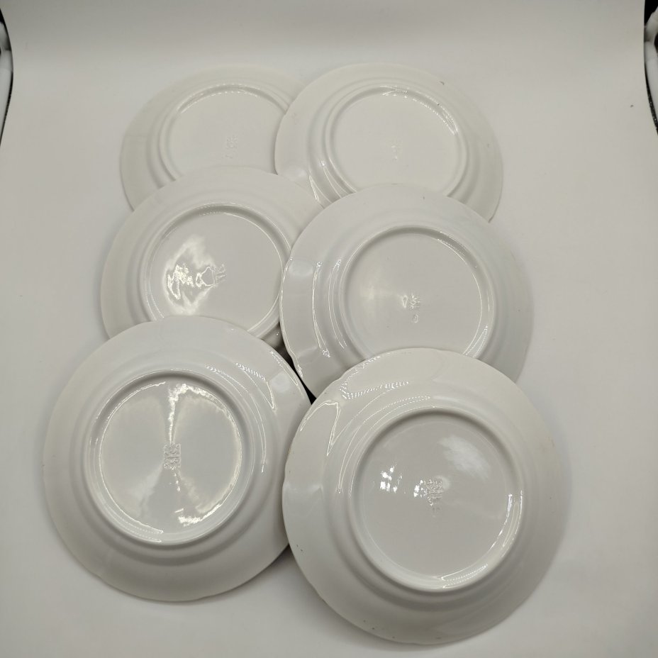 Набор из шести десертных тарелок, фаянс, золочение, Конаковский фаянсовый завод им. М.И. Калинина (ЗиК Конаково), СССР, 1974-1991 гг.