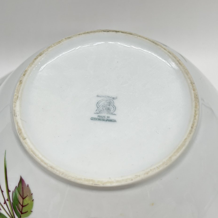 Супница "Розы" с цветочным декором, фарфор, деколь, золочение, Bohemia (Neurohlau), Чехословакия, 1960-1980 гг., Bohemia (Neurohlau)