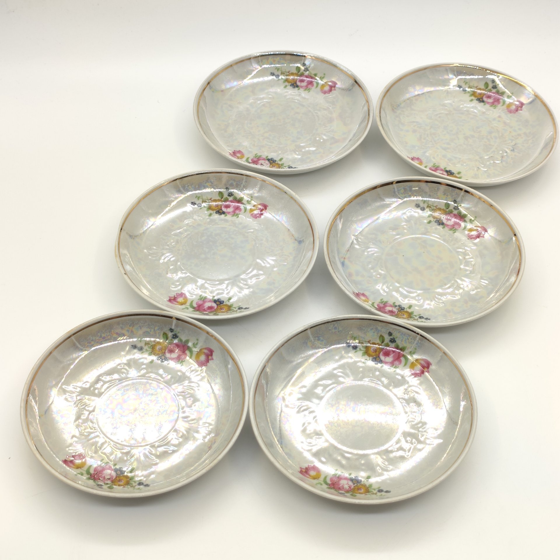 Набор из 6-ти блюдец с цветочным декором, фарфор, люстр, деколь, золочение, Дмитровский фарфоровый завод (ДФЗ Вербилки), СССР, 1965-1991 гг.
