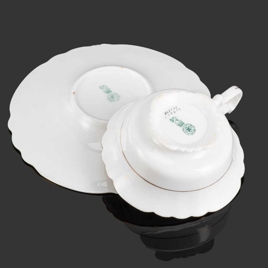 Чайная пара в стиле модерн с цветочным орнаментом, Royal Doulton