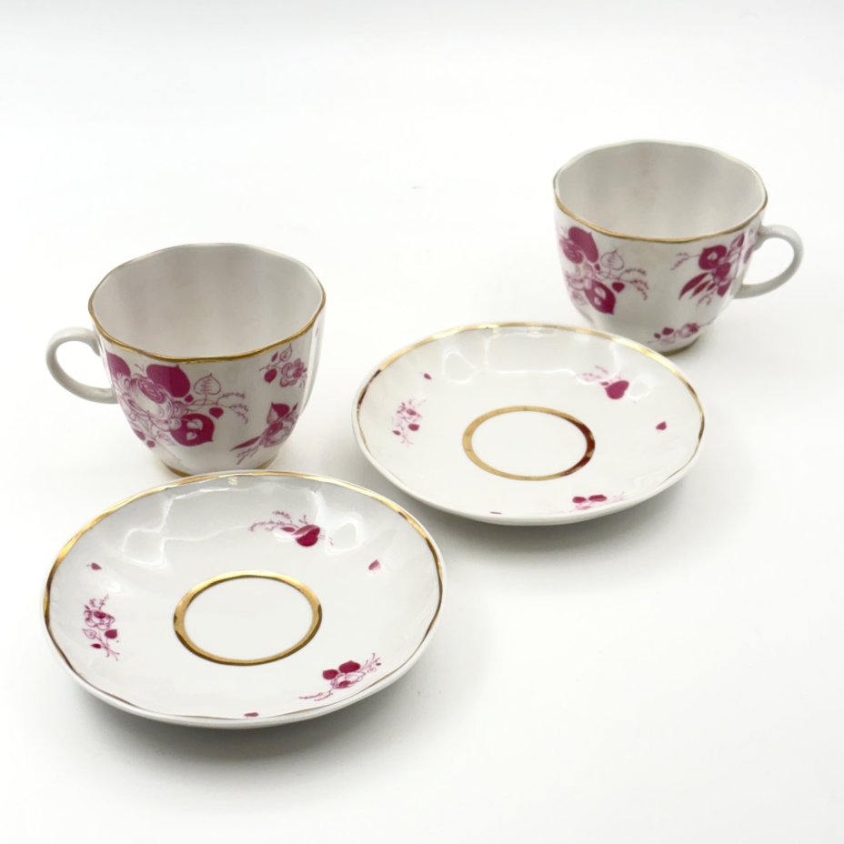 Набор из 2-х кофейных пар с декором в виде цветов, фарфор, деколь, золочение, Ленинградский фарфоровый завод (ЛФЗ), СССР, 1970-1986 гг.