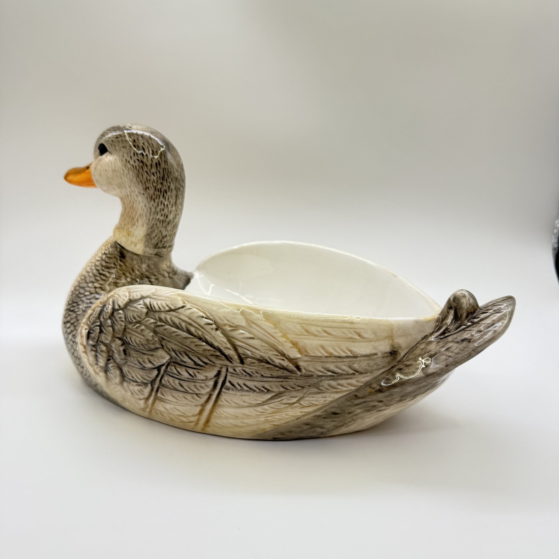 Блюдо (салатник) "Утка", керамика, роспись, Elan Gallery, Китай, 2000-2020 гг.