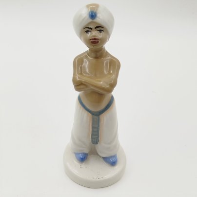 Статуэтка "Мальчик-индус", фарфор, роспись, Артель «Прогресс», СССР, 1960-1980 гг.