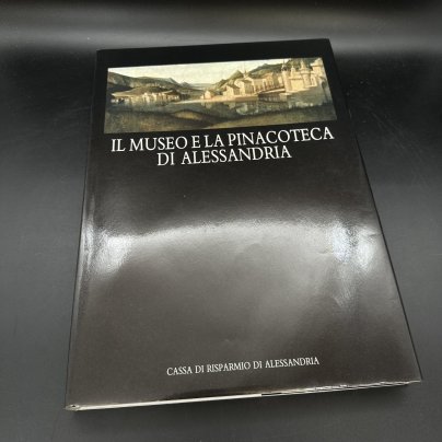 Альбом "Il museo e la pinacoteca di Alessandria" (на итальянском), в футляре