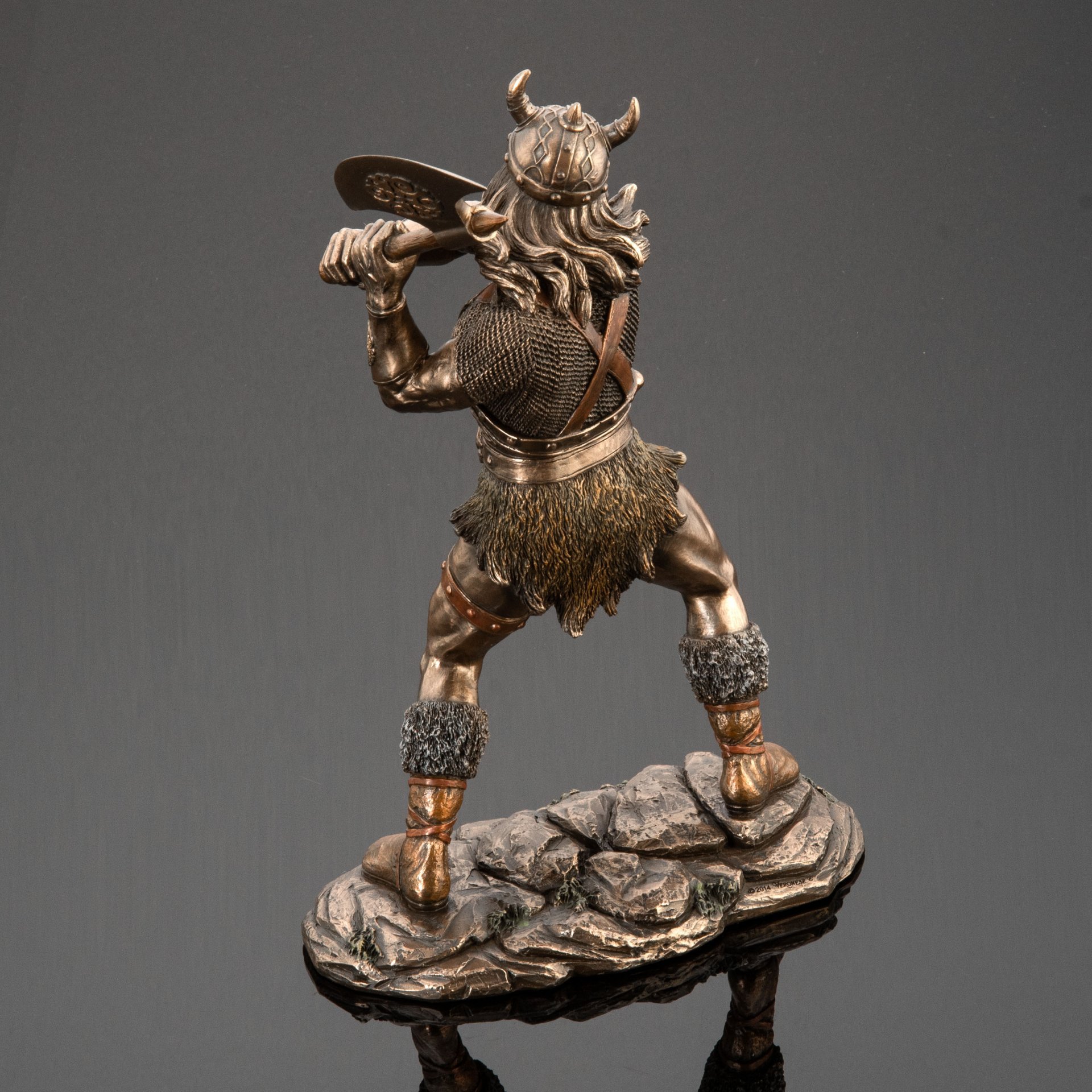 Статуэтка "Викинг", полистоун, Veronese, Тайвань, 2023 г.