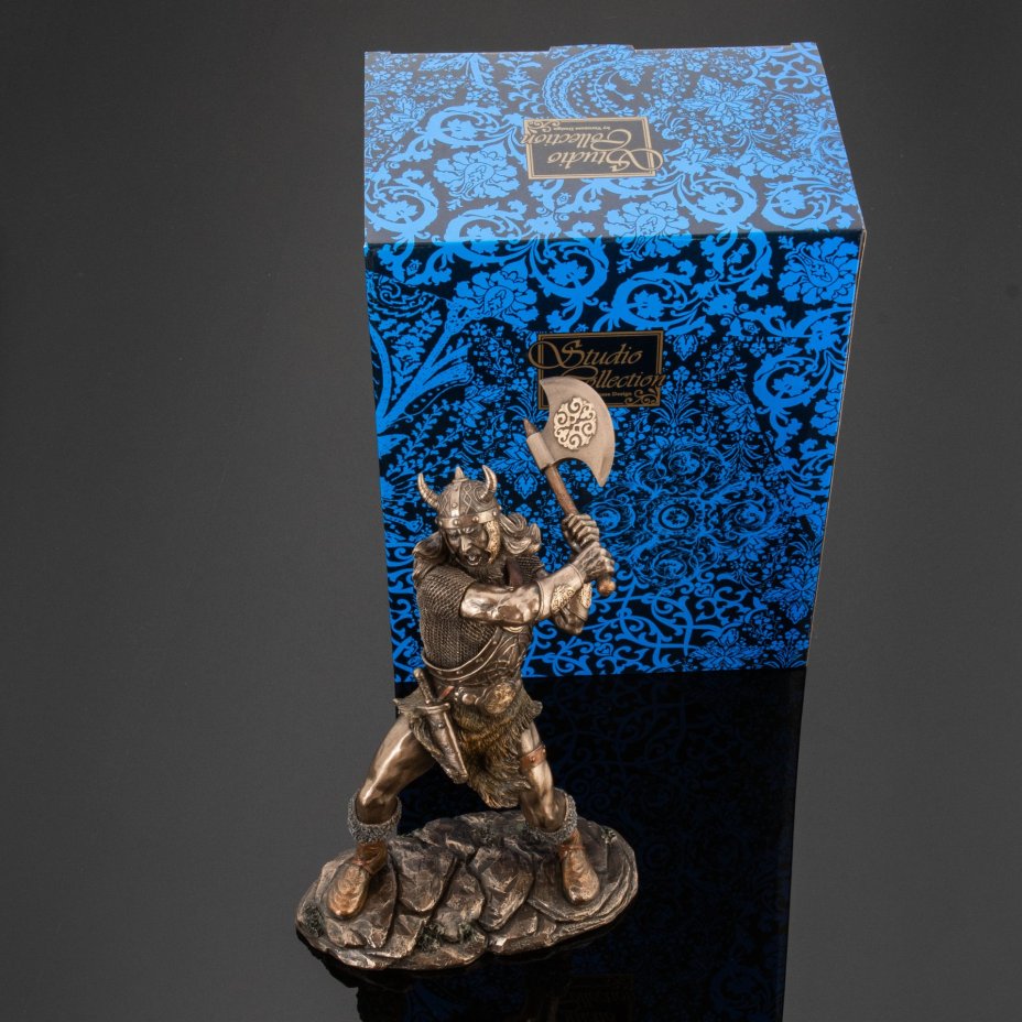 Статуэтка "Викинг", полистоун, Veronese, Тайвань, 2023 г.