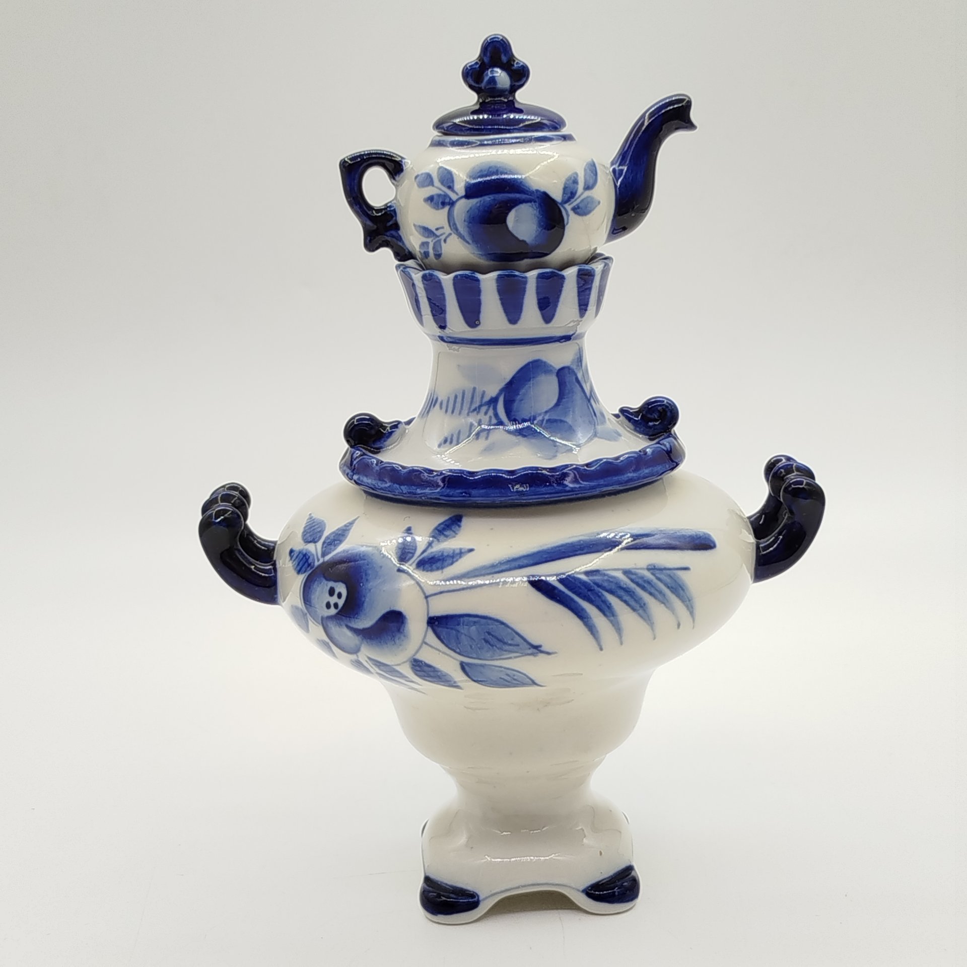 Самовар декоративный с миниатюрным чайником