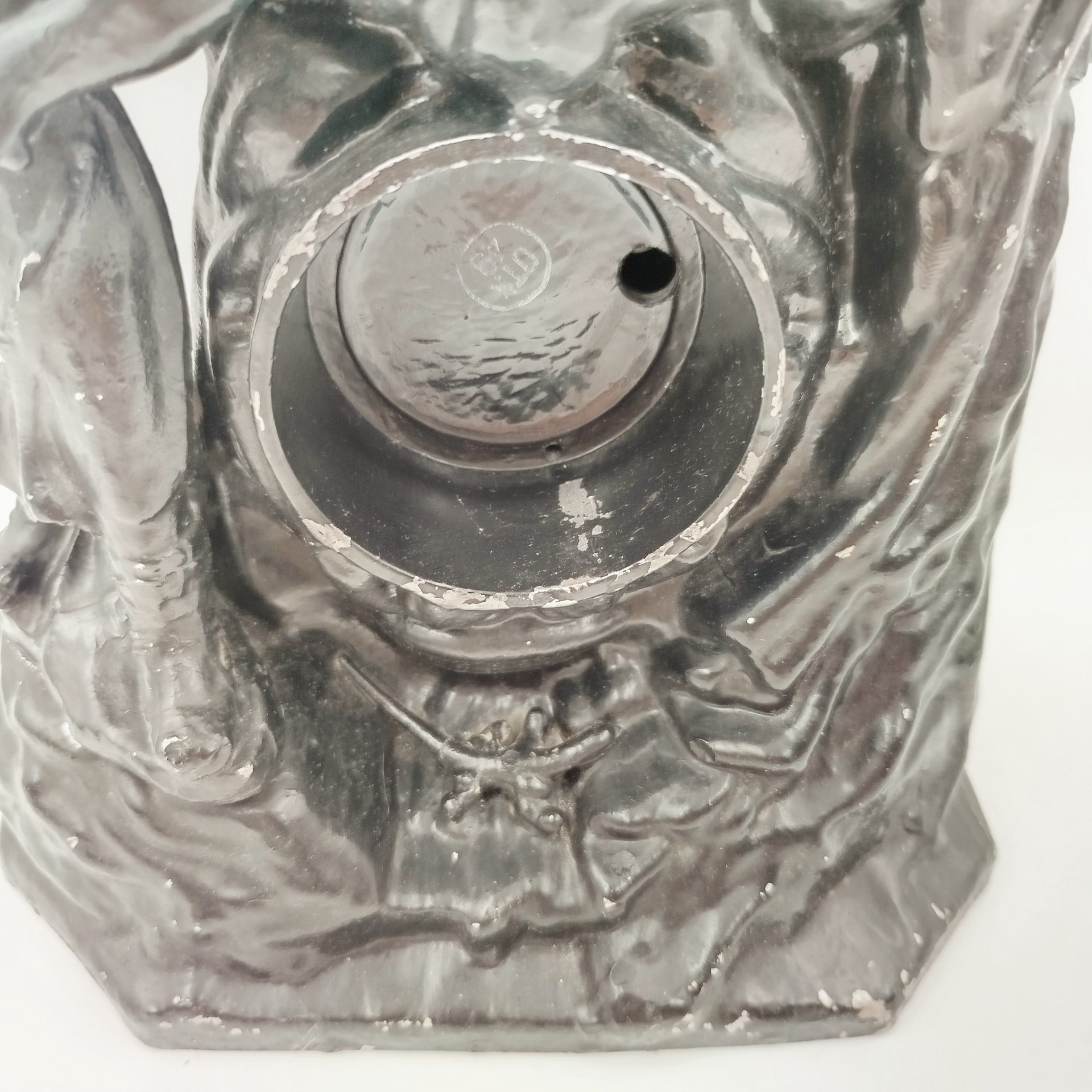 Подчасник для часов  «Хозяйка Медной Горы», чугун, крашение, Каслинский чугунолитейный завод (Касли), Россия, 1980-2000 гг.