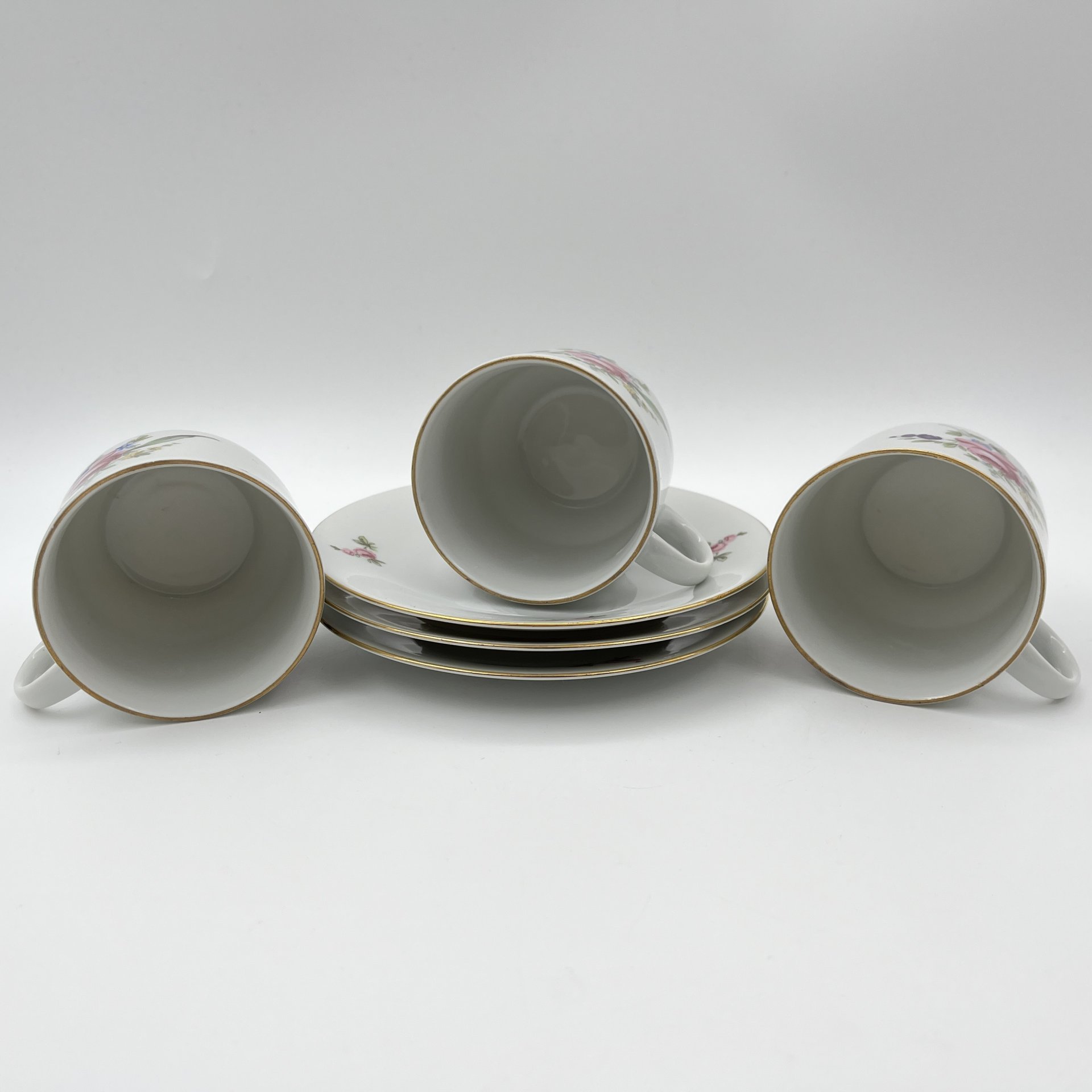Сервиз чайный с цветочным декором на 3 персоны (7 предметов), фарфор, деколь, золочение, Bohemia (Neurohlau), Чехословакия, 1970-1990 гг.
