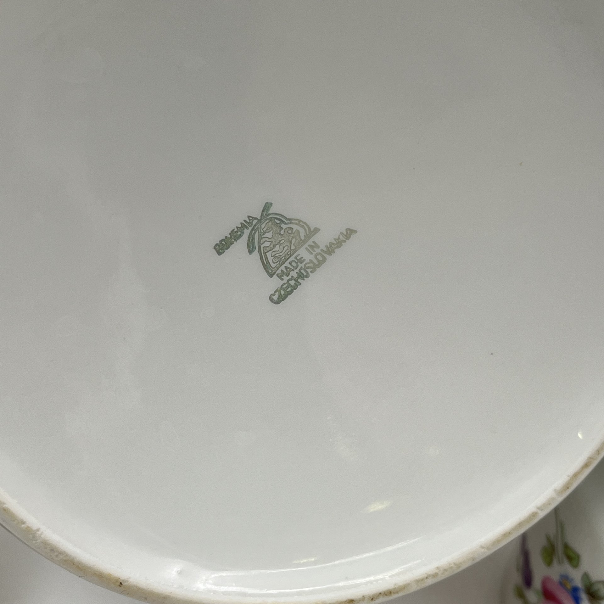 Сервиз чайный с цветочным декором на 3 персоны (7 предметов), фарфор, деколь, золочение, Bohemia (Neurohlau), Чехословакия, 1970-1990 гг.