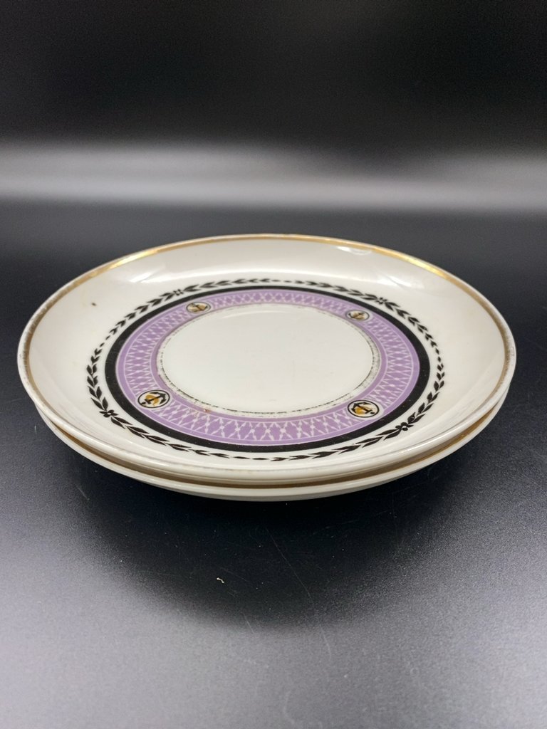Набор из 2 десертных тарелок с изображением морских мотивов, Ленинградский фарфоровый завод (ЛФЗ)