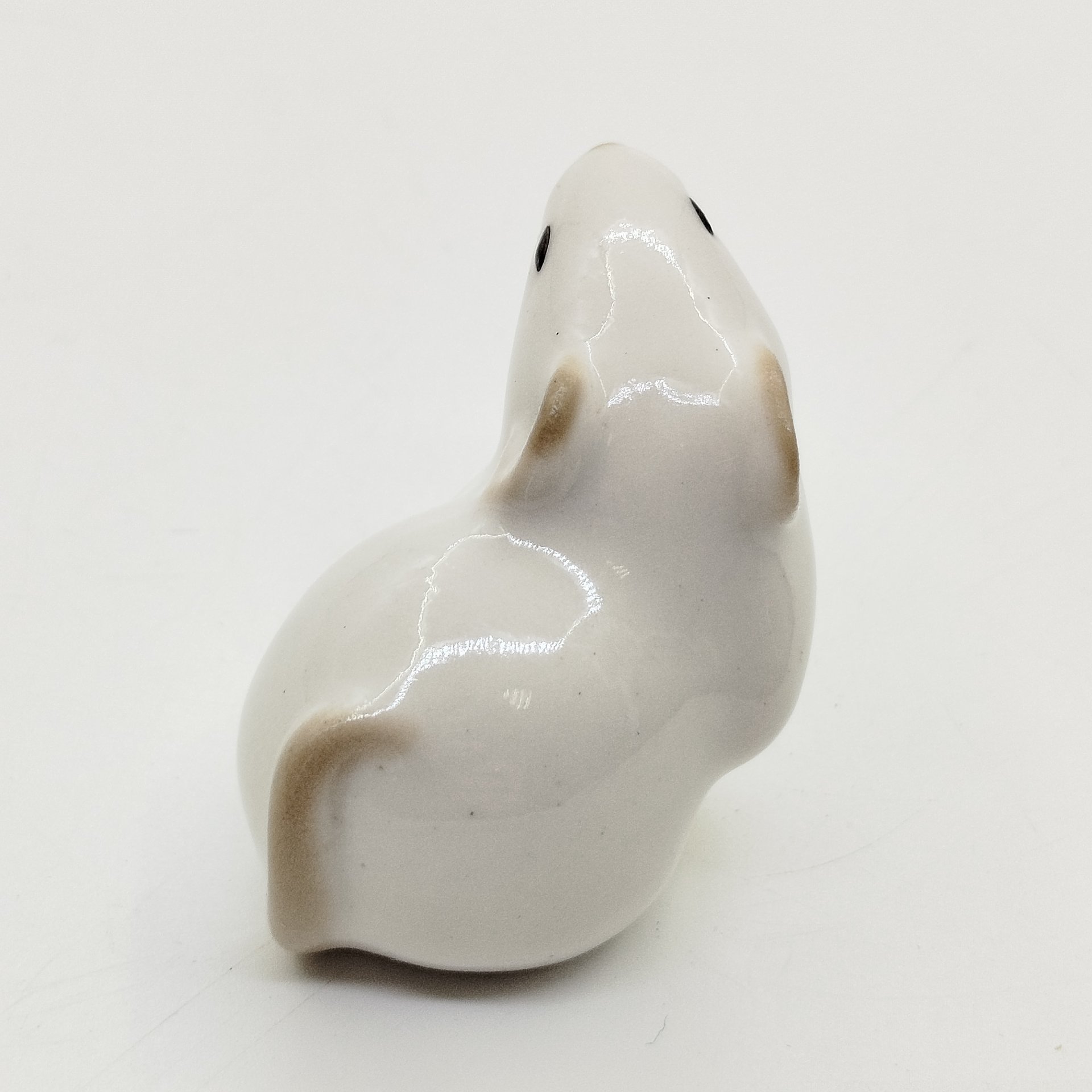 Статуэтка миниатюрная "Мышка", скульптор Т.С. Линчевская