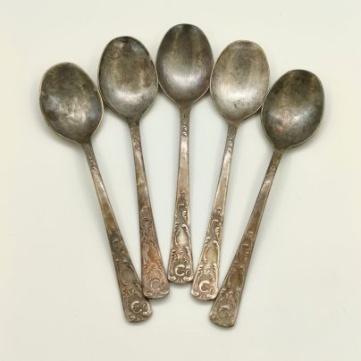 Набор из 5-ти столовых ложек с растительным декором, мНЦ (медь-никель-цинк), Комбинат бытовых металлических изделий (БМИ), г. Эчмиадзин, СССР, 1971-1981 гг.