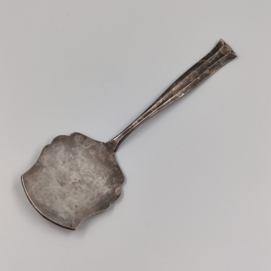 Лопатка сервировочная с фигурной ручкой, мНЦ (медь-никель-цинк), Киевский завод столовых приборов и посуды им. Дзержинского (ЗiД, ЗиД), Киевский завод столовых приборов и посуды им. Дзержинского (ЗiД