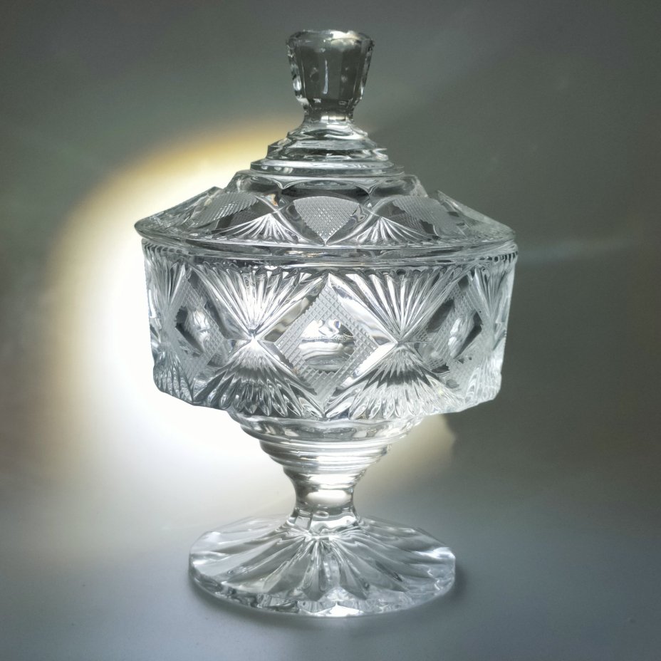 Ваза для десертов (конфетница, сахарница) с геометрическим декором