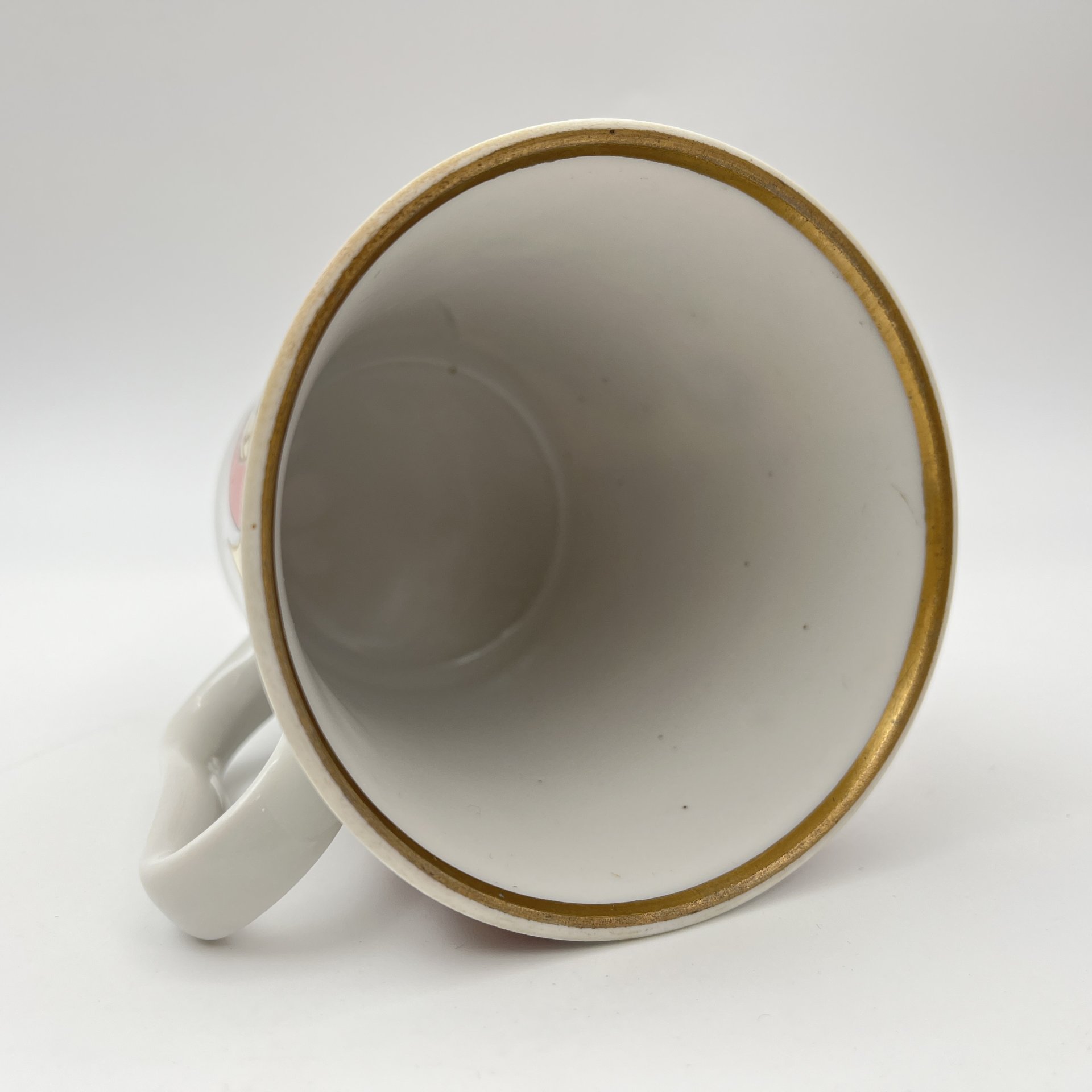 Бокал чайный "Красный петух", автор рисунка А.В. Воробьевский (форма "Ленинградский"), фарфор, деколь, золочение, Ленинградский фарфоровый завод (ЛФЗ), СССР, 1970-1991 гг.