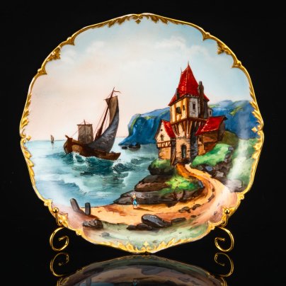 Тарелка настенная, украшенная морским пейзажем, фарфор, деколь с подрисовкой, золочение, Limoges, Франция, 1900-1930 гг.