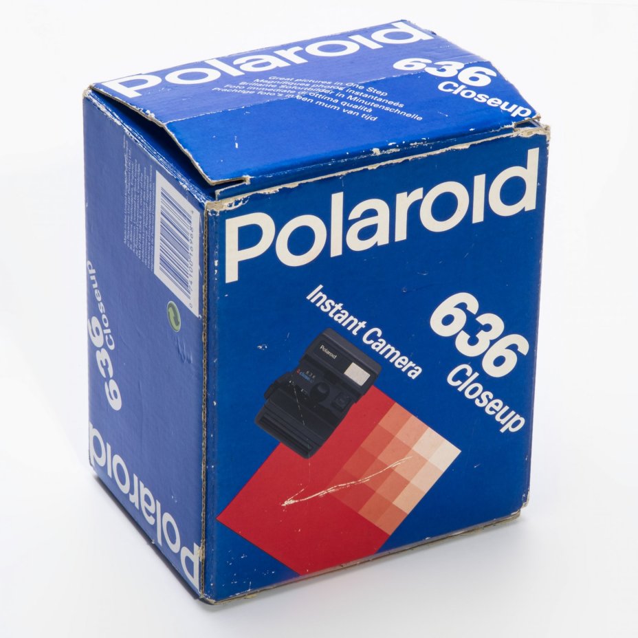 Фотоаппарат мгновенной печати "Polaroid 636 Close Up" в оригинальной коробке с инструкцией, пластмасса, Великобритания, 1980-1990 гг.