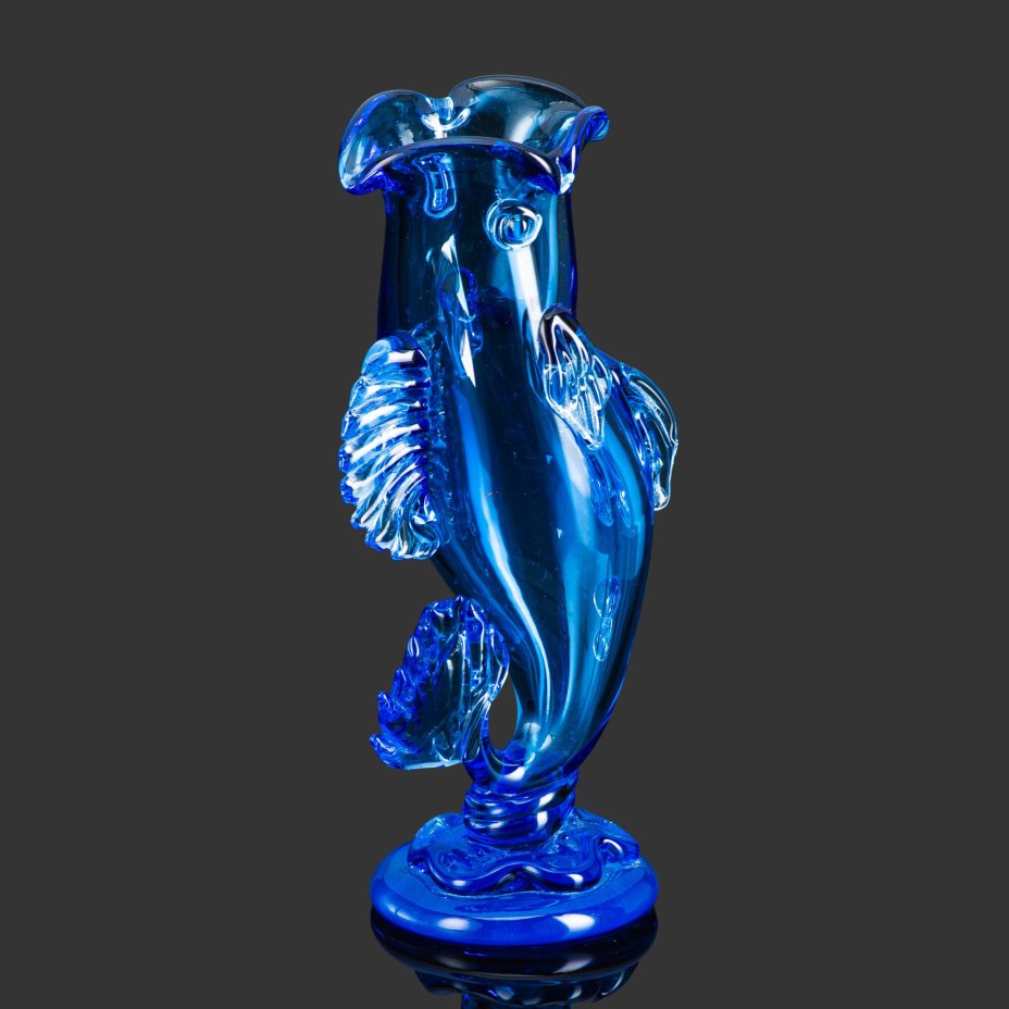Ваза синего оттенка "Рыбка", Камышинский стеклотарный завод