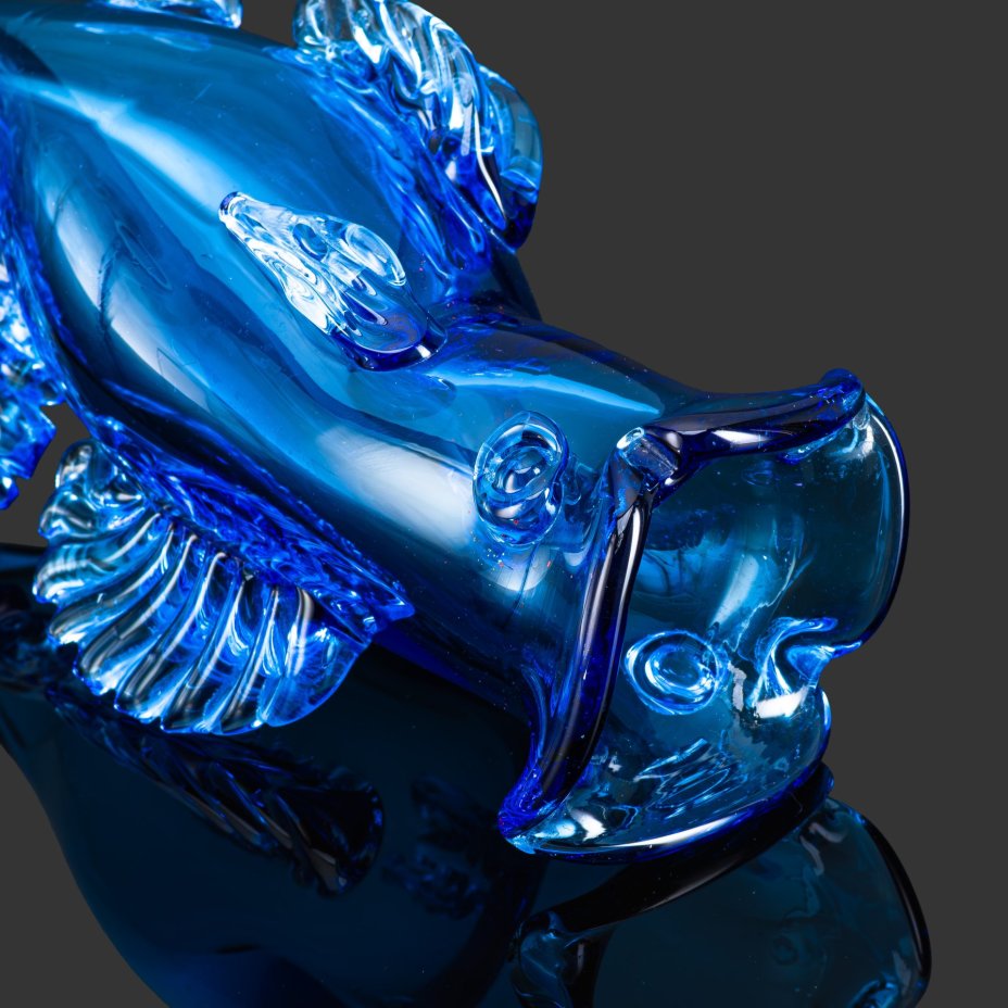 Ваза синего оттенка "Рыбка", Камышинский стеклотарный завод