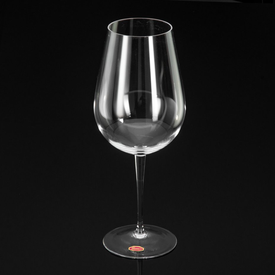 Бокал для вина из набора "The Giart snifters drinking set" (большой), дизайнеры Rudolf Schwedler and František Chocholatý, (Рудольфа Шведлера и Франтишека Хохолатого), стекло, Henry Moser & Cie (Мозер), Henry Moser & Cie (Мозер)