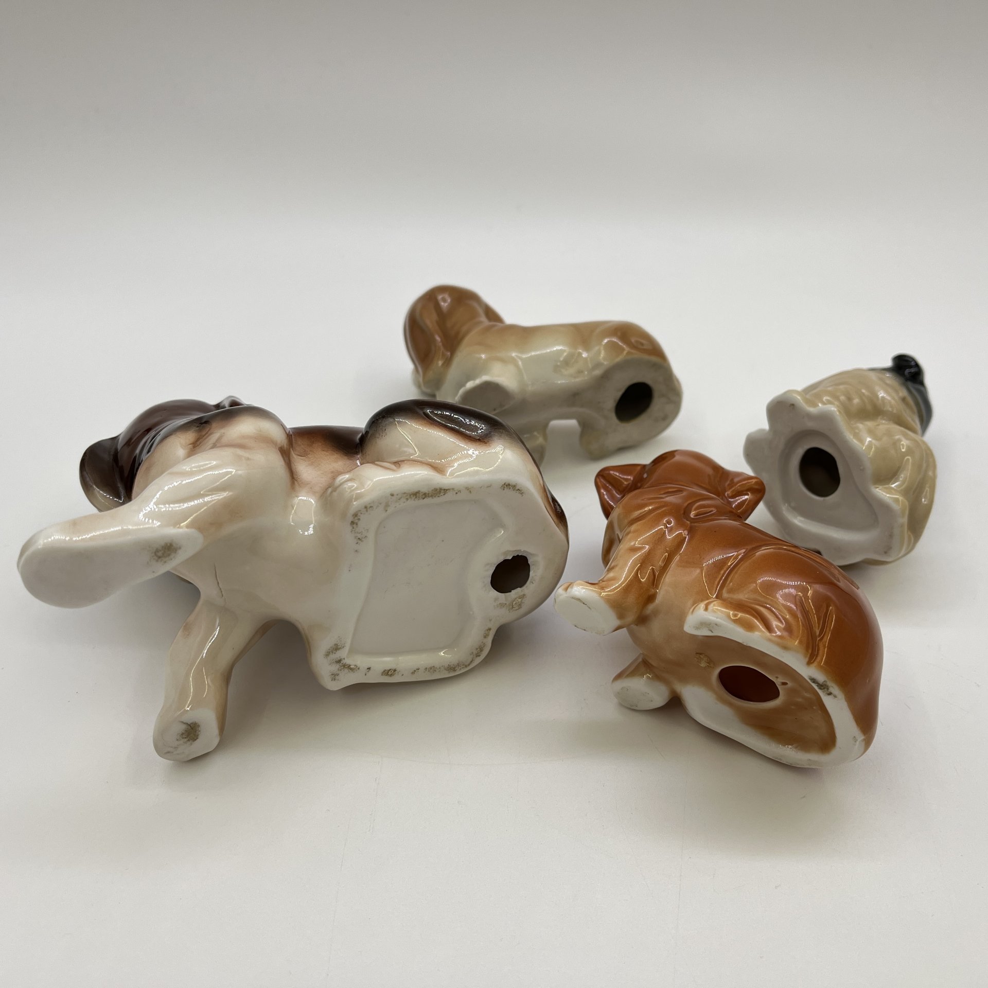 Набор из 4-х статуэток "Собаки" (в подборе)