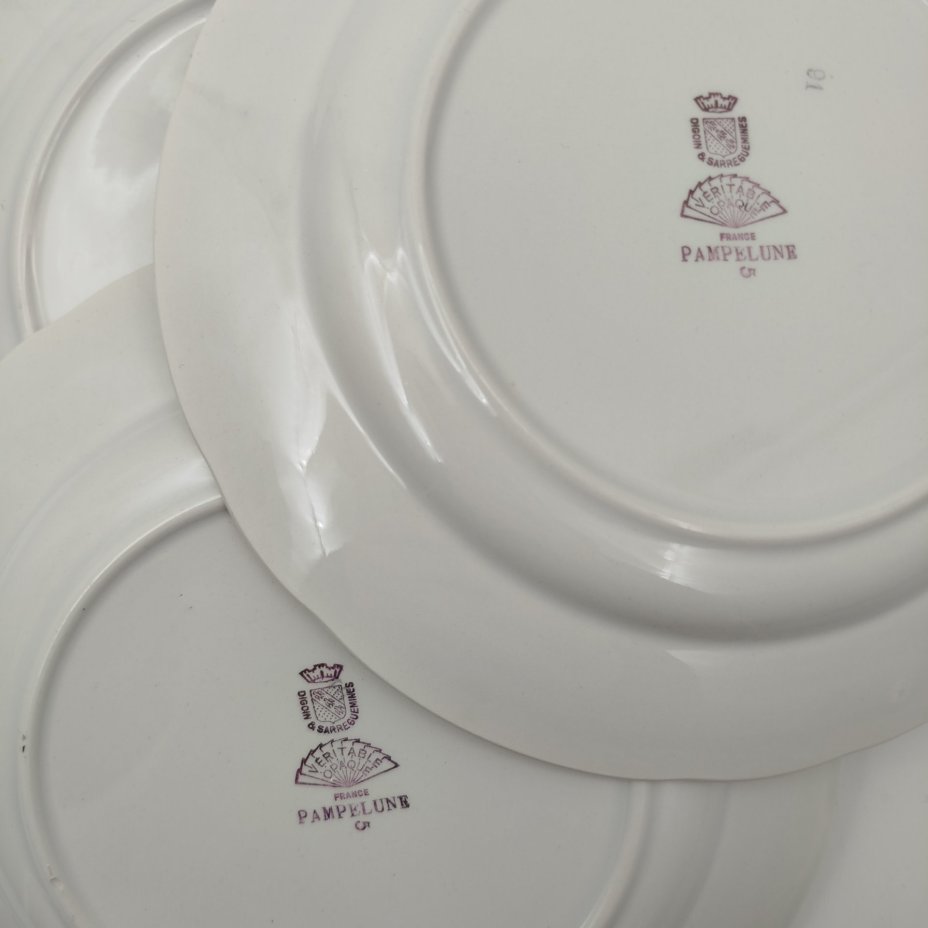 Набор тарелок на 6 персон с цветочным декором, фаянс, деколь, золочение, Sarreguemines, Франция, 1920-1950 гг.