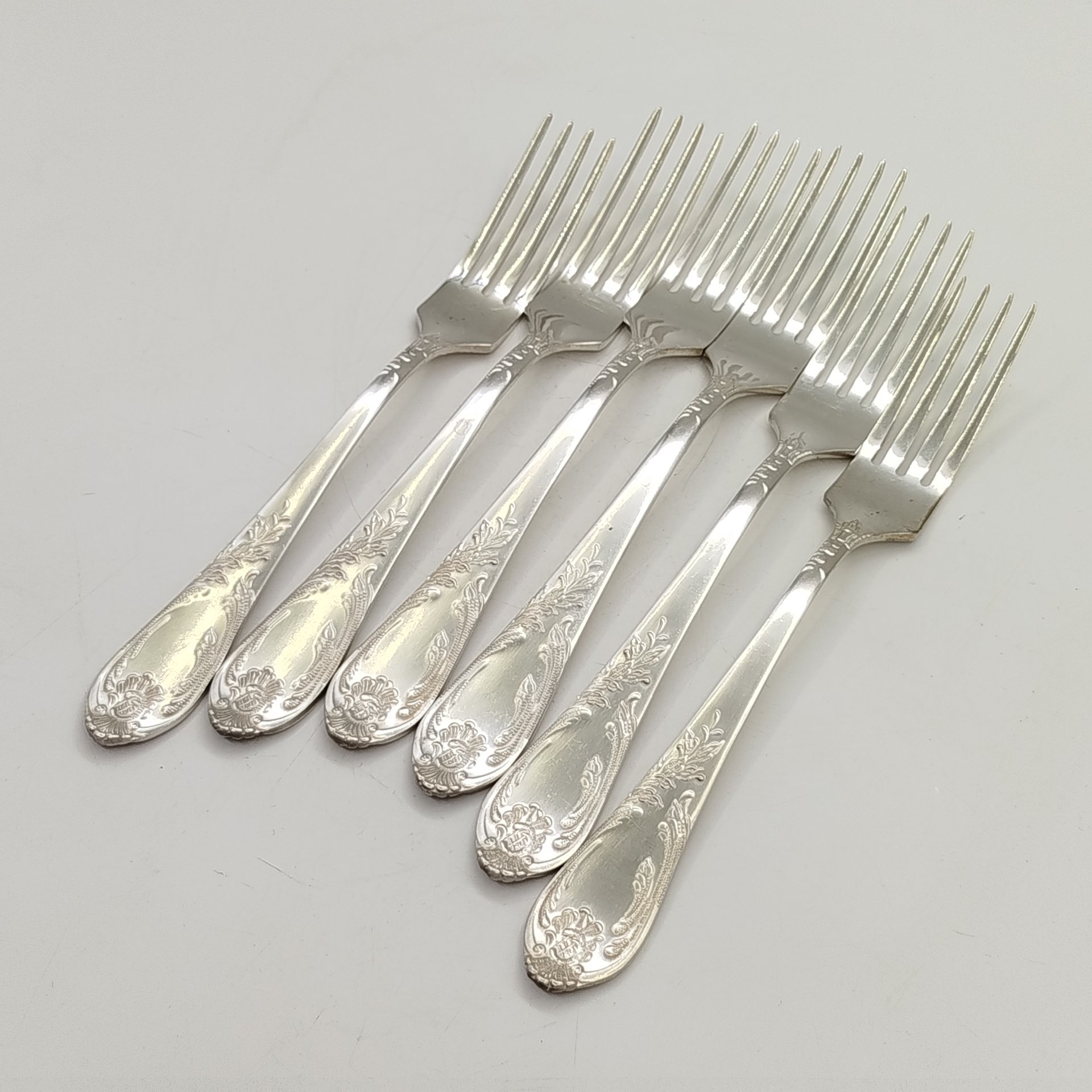 Набор вилок с растительным декором на 6 персон, мНЦ (медь-никель-цинк), Вольнянский завод столовых приборов им. Шевченко (ЗiШ, ЗиШ), СССР, 1960-1990 гг.