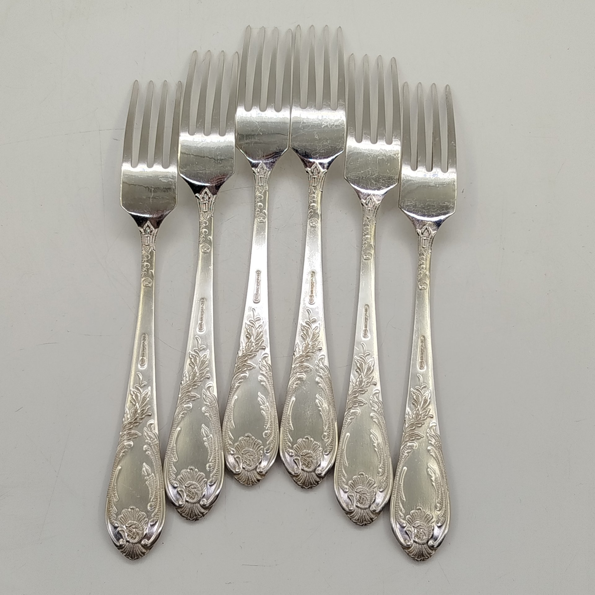 Набор вилок с растительным декором на 6 персон, мНЦ (медь-никель-цинк), Вольнянский завод столовых приборов им. Шевченко (ЗiШ, ЗиШ), СССР, 1960-1990 гг.