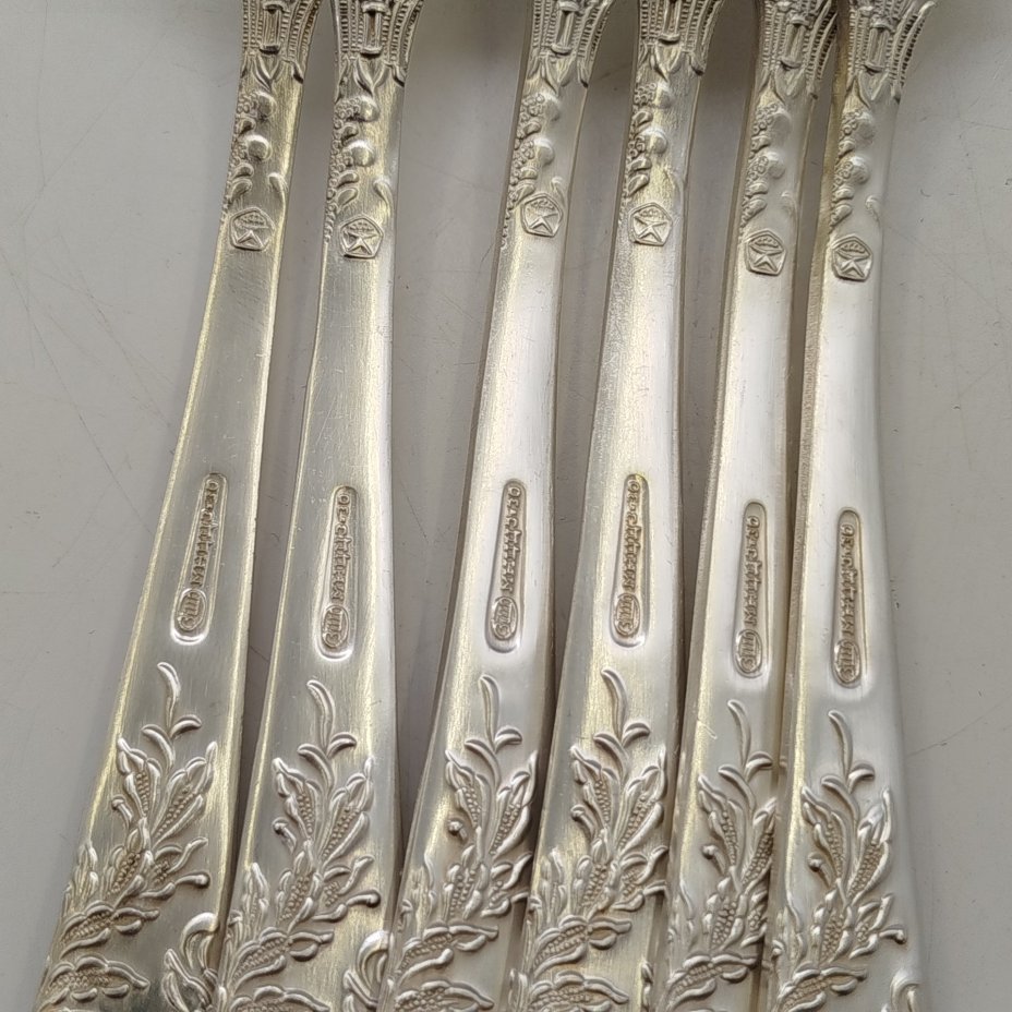 Набор вилок с растительным декором на 6 персон, мНЦ (медь-никель-цинк), Вольнянский завод столовых приборов им. Шевченко (ЗiШ, ЗиШ), СССР, 1960-1990 гг.