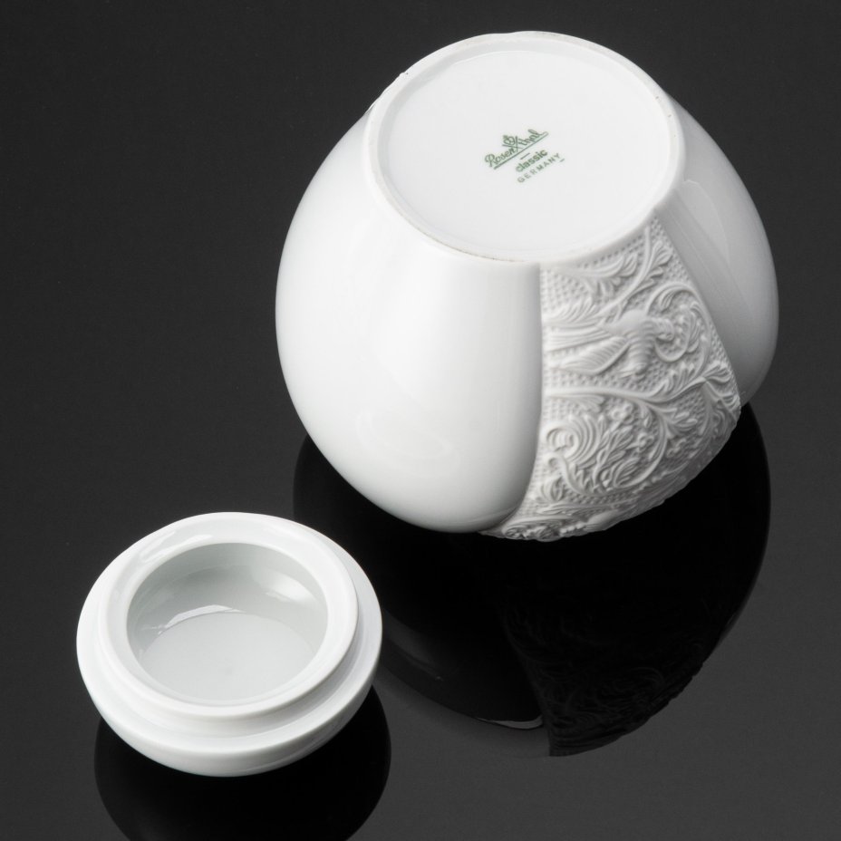 Ваза с крышкой (бисквитница, бонбоньерка), с изображением цветов и птиц, Rosenthal (Розенталь)